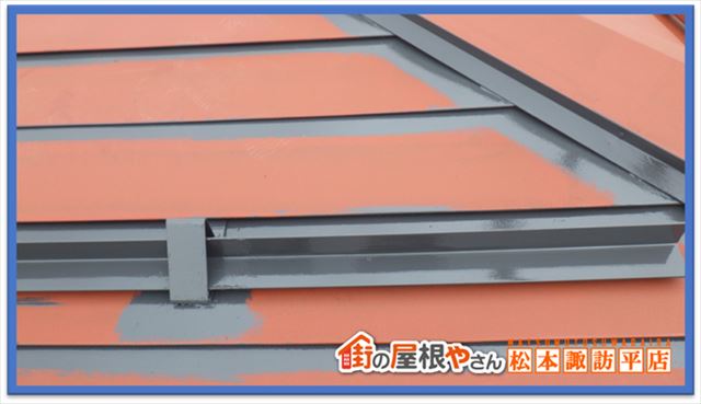 塩尻市屋根塗装　中塗りダメ込み2